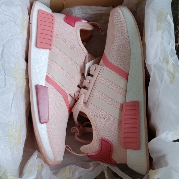 Rare ADIDAS NMD R1 Icey Pink Sneakers NWT - Size 7 - Picture 14 of 15